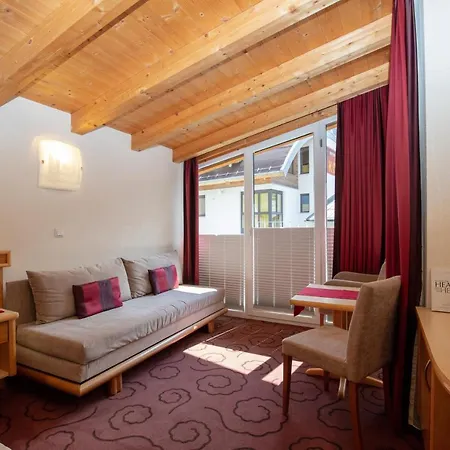 Charly Hotel