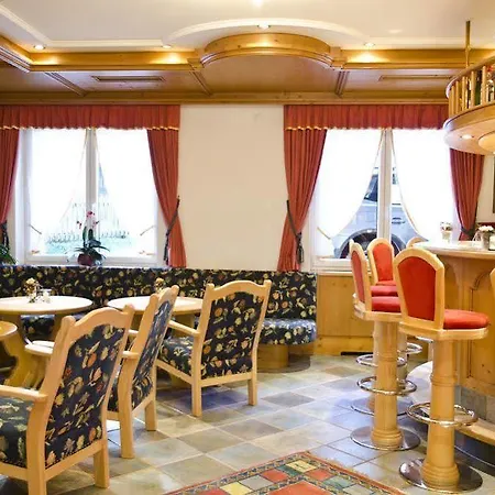Charly Hotel 3*